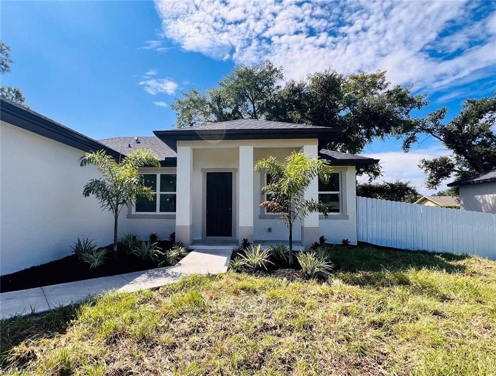 19103 Helena AVE PORT CHARLOTTE, FL 33948