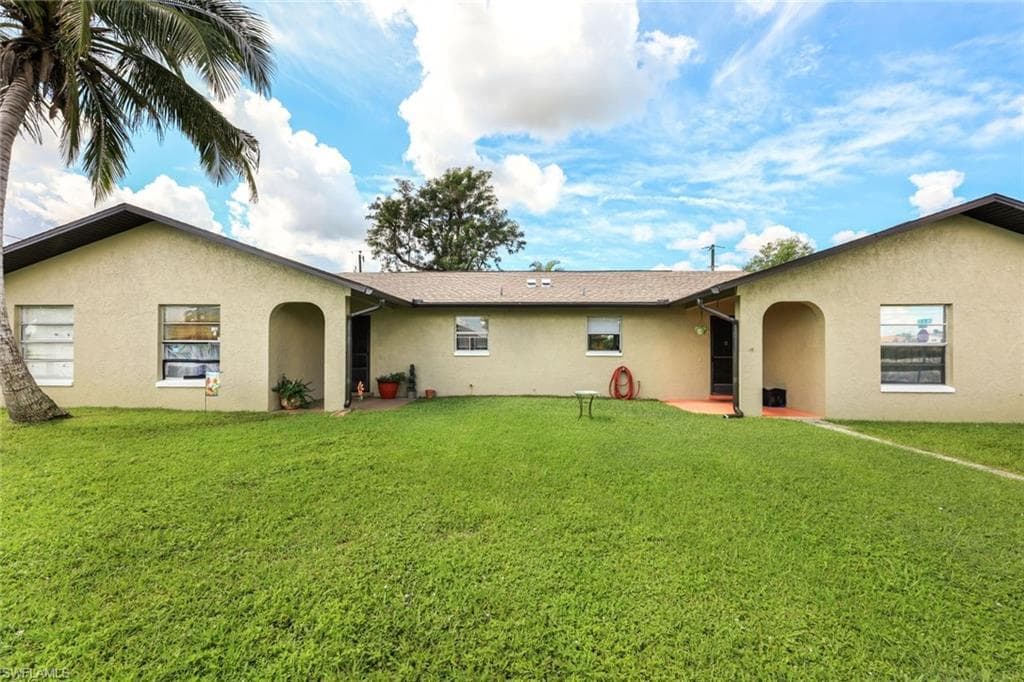 602 SW 3rd CT CAPE CORAL, FL 33991