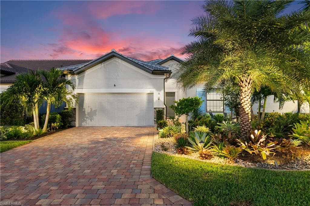 9764 Willet CT NAPLES, FL 34120