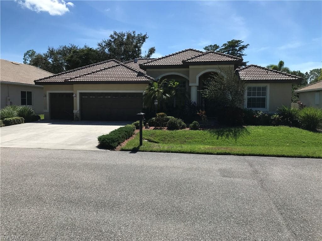 10680 Sir Michaels Place DR BONITA SPRINGS, FL 34135