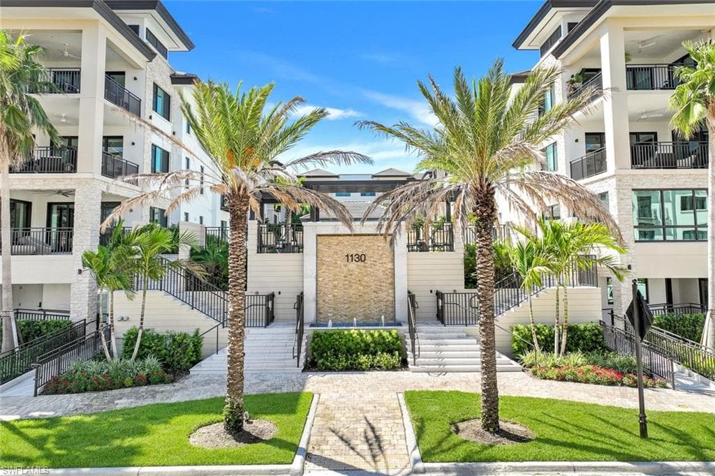 1130 3RD AVE S 303 NAPLES, FL 34102