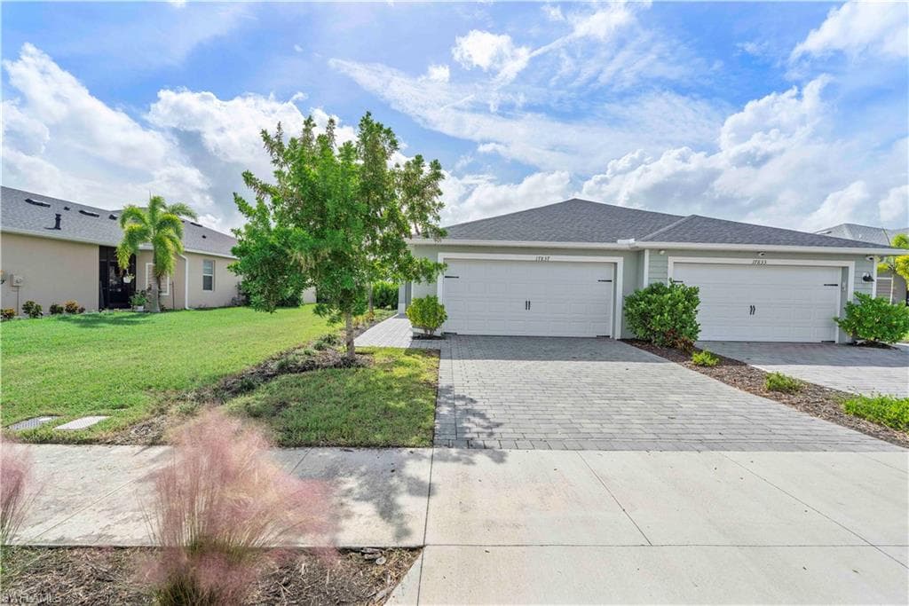 17837 Woodland CT Babcock Ranch, FL 33982