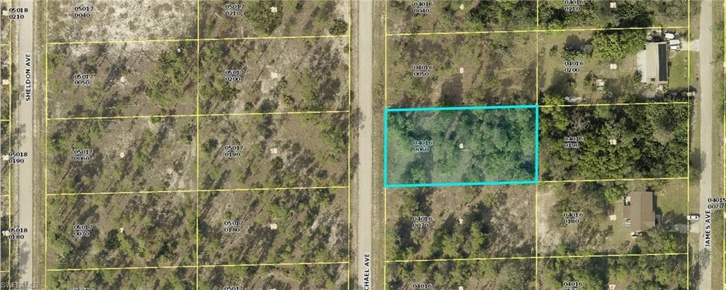 1312 Michael AVE LEHIGH ACRES, FL 33972