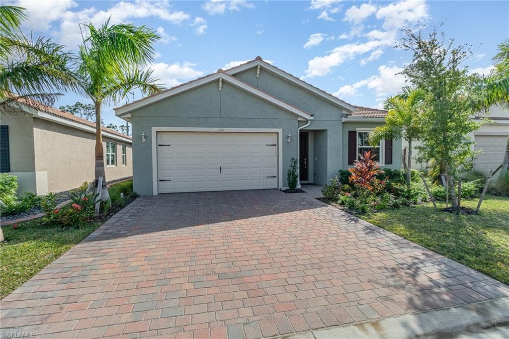 3860 Crosswater DR NORTH FORT MYERS, FL 33917