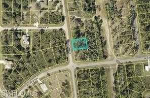 1902 Latham DR LEHIGH ACRES, FL 33972