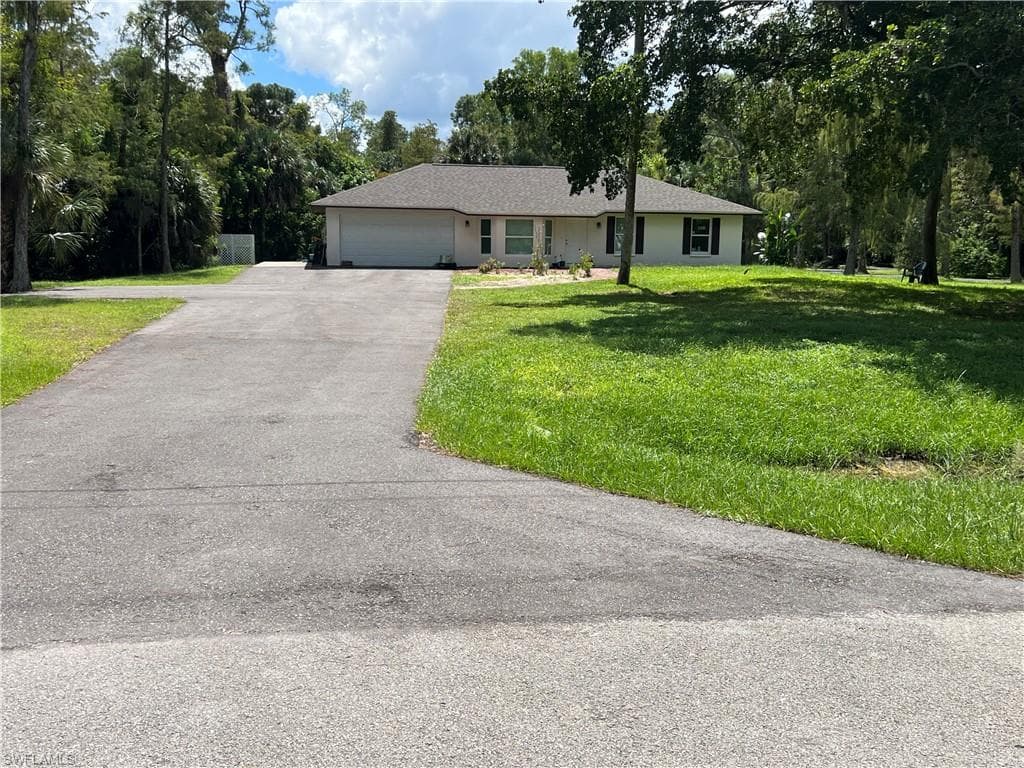 6180 Dogwood WAY NAPLES, FL 34116