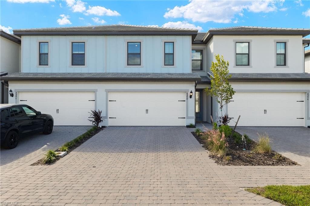 4250 Sonoma Oaks CIR NAPLES, FL 34119
