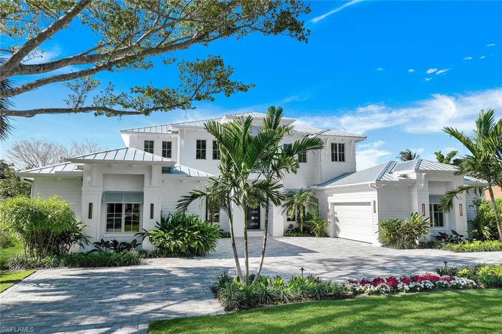 646 Anchor Rode DR NAPLES, FL 34103