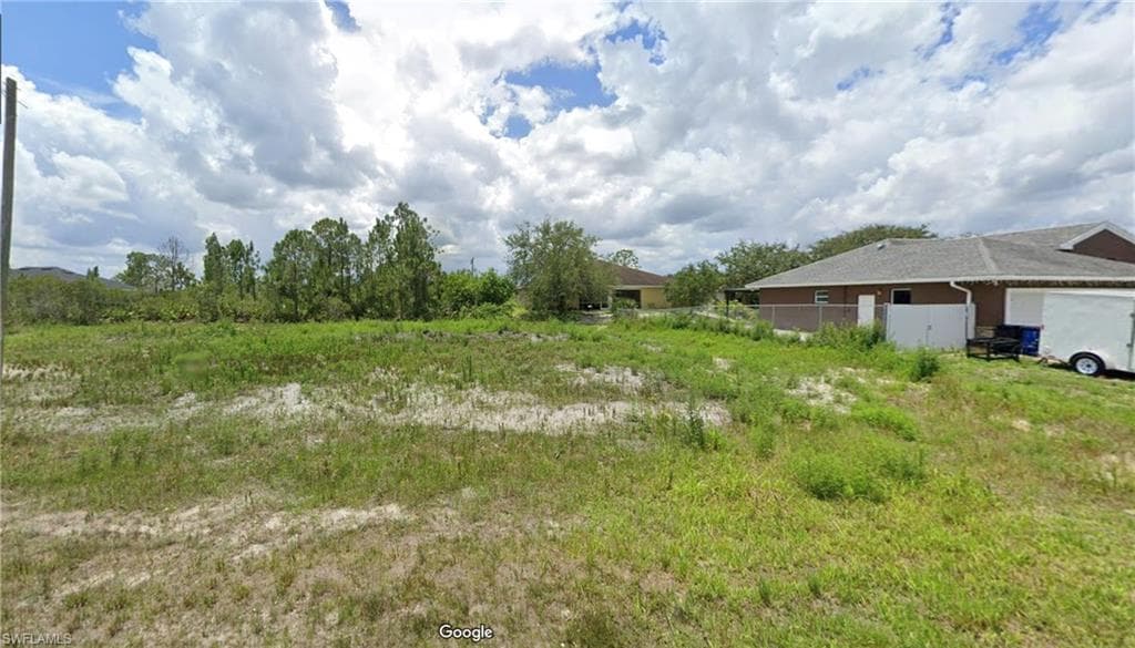 409 Yolanda ST LEHIGH ACRES, FL 33972
