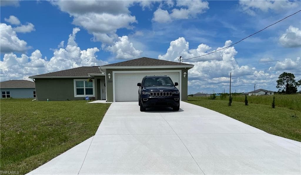 7003 Burma Cir LABELLE, FL 33935