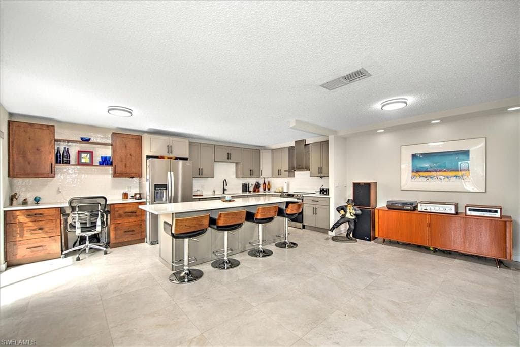 4029 Sandlewood LN 1 FORT MYERS, FL 33907
