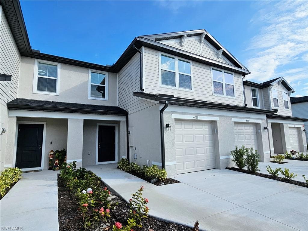 4263 Cirella CT NORTH FORT MYERS, FL 33917
