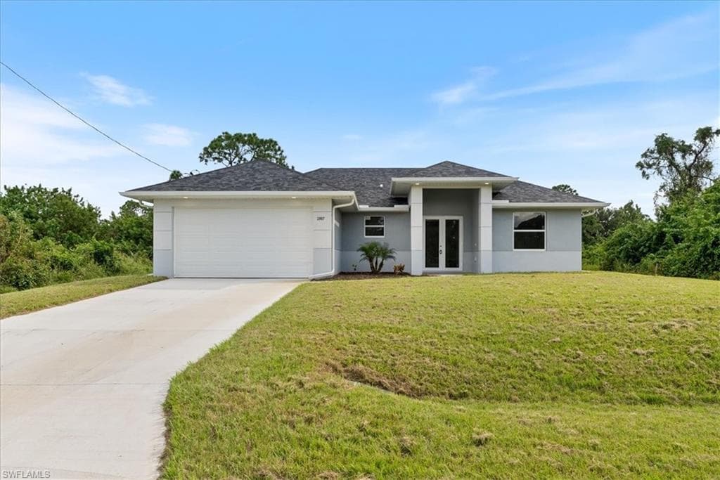 2907 21st ST W LEHIGH ACRES, FL 33971