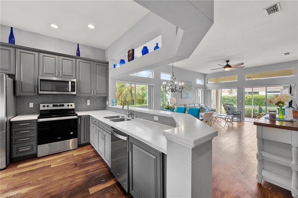 12743 Devonshire Lakes CIR FORT MYERS, FL 33913