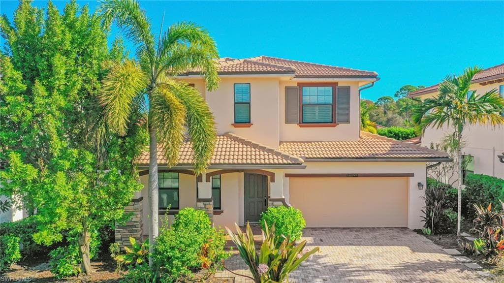 1315 Kendari TER NAPLES, FL 34113