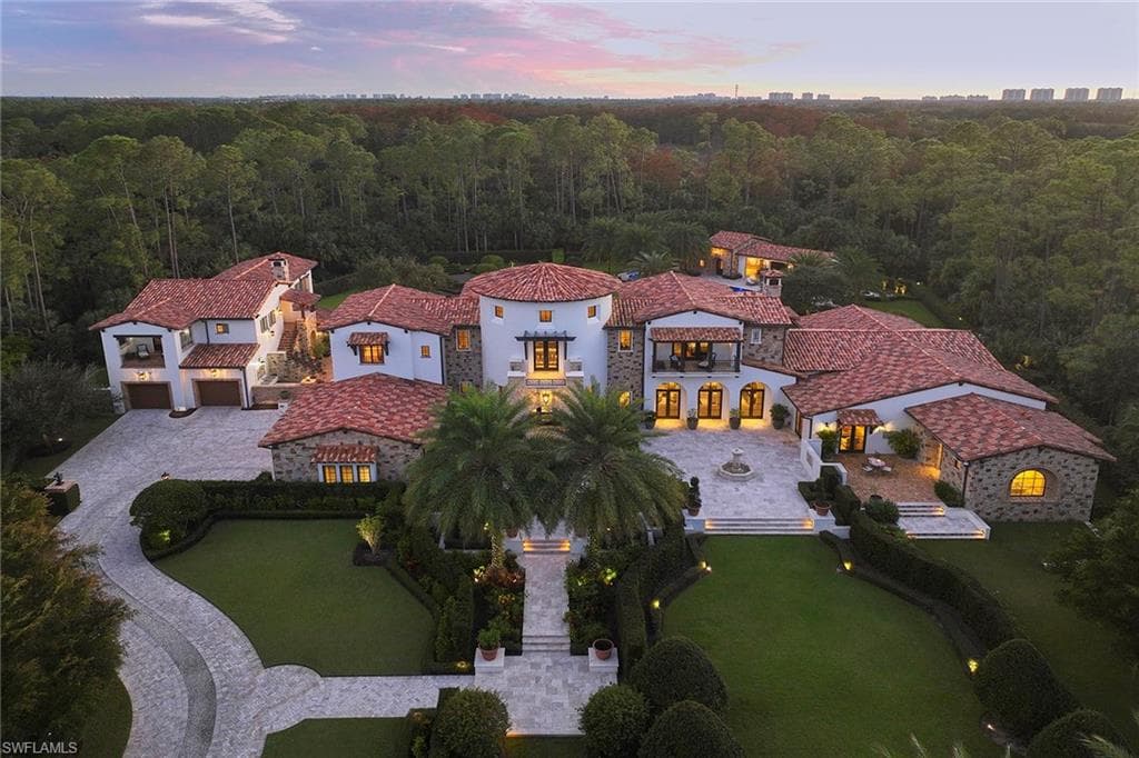 28970 Il Cuore CT NAPLES, FL 34110