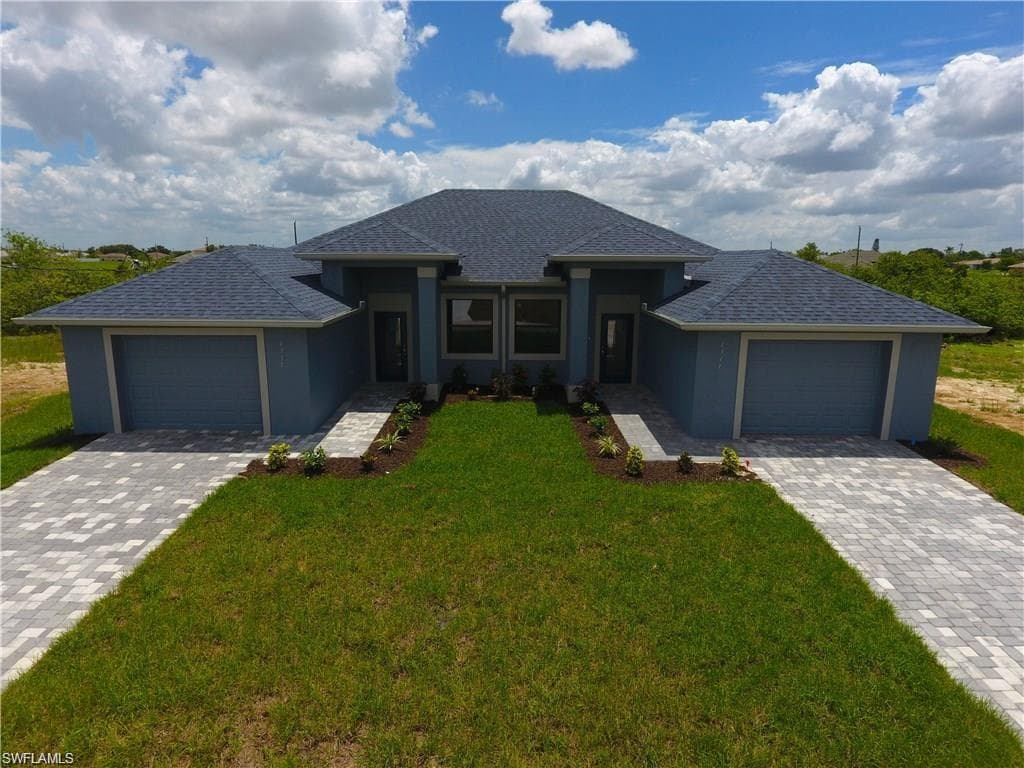 1313 NE 8th PL CAPE CORAL, FL 33909