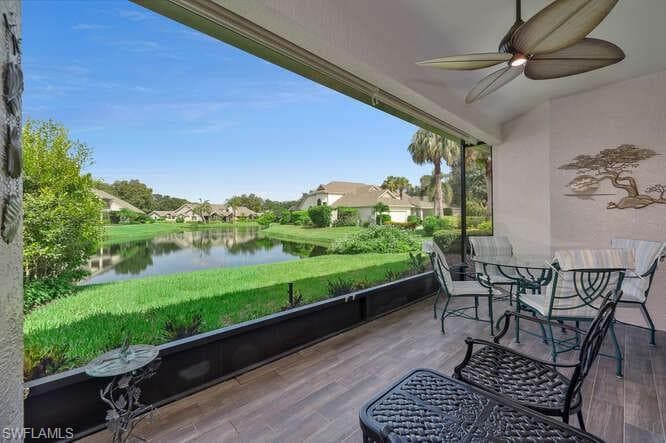 68 Water Oaks WAY E-68 NAPLES, FL 34105