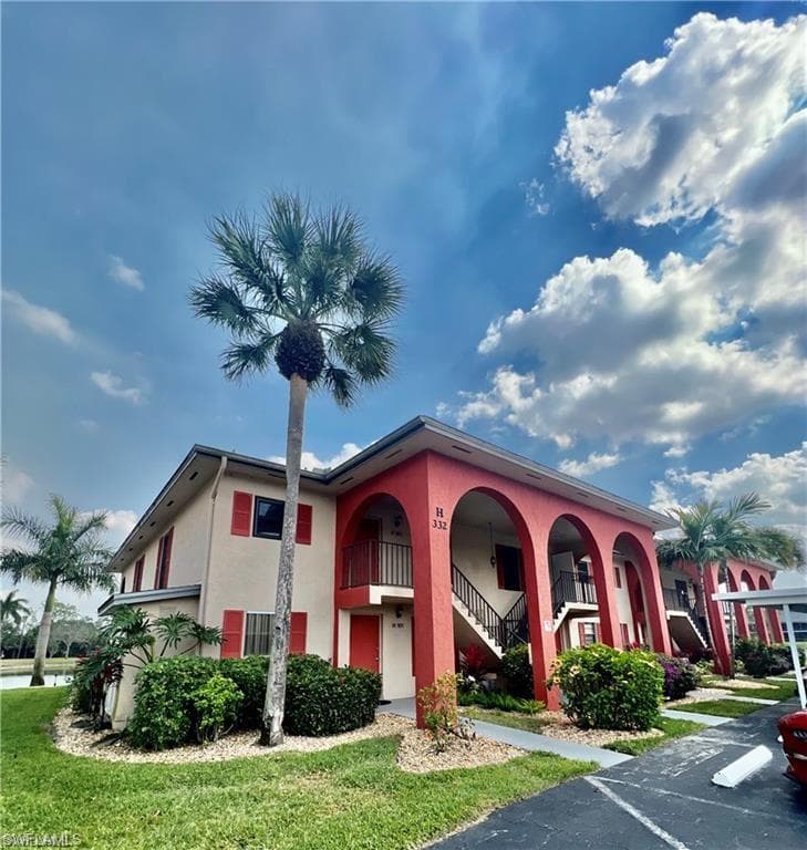 332 Charlemagne BLVD H103 NAPLES, FL 34112