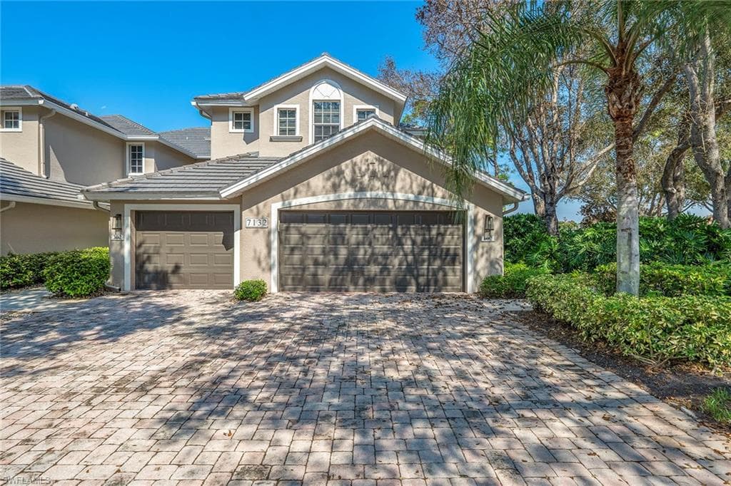 7132 Timberland CIR 102 NAPLES, FL 34109