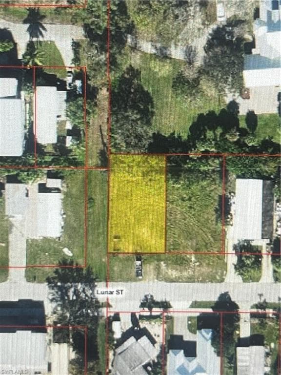 3301 Lunar ST NAPLES, FL 34112