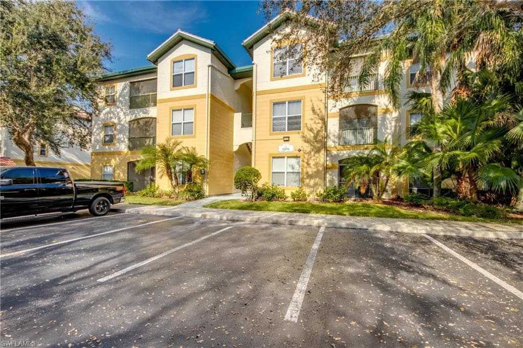 11571 Villa Grand 620 FORT MYERS, FL 33913