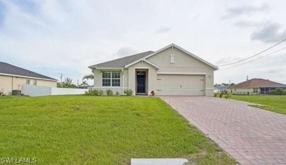 1009 Jacaranda PKWY E CAPE CORAL, FL 33909
