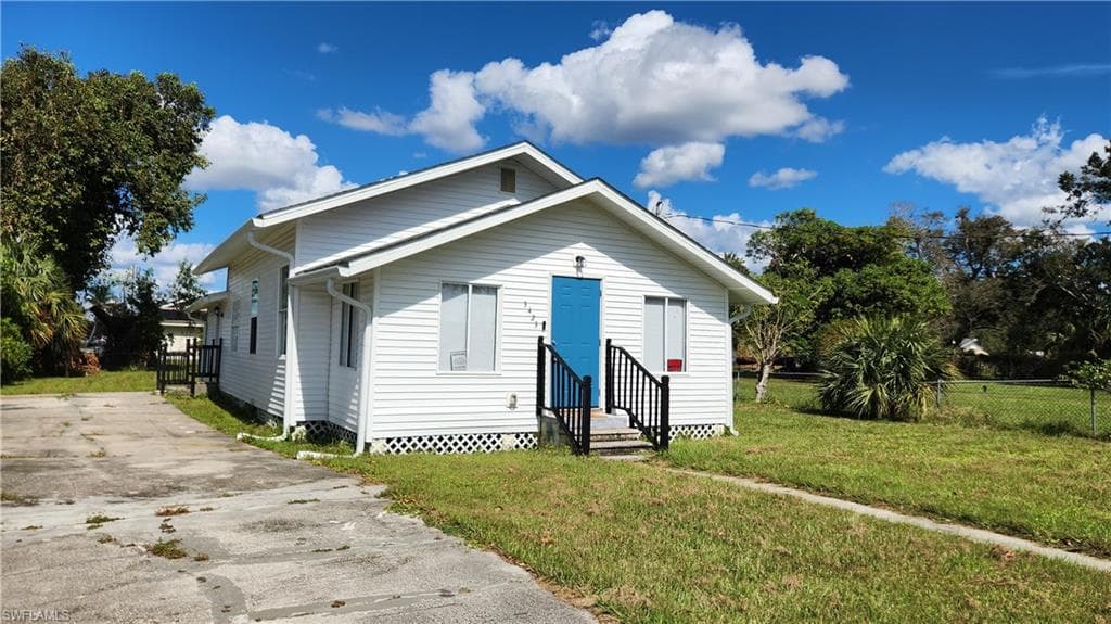 3423 Eastland ST FORT MYERS, FL 33916