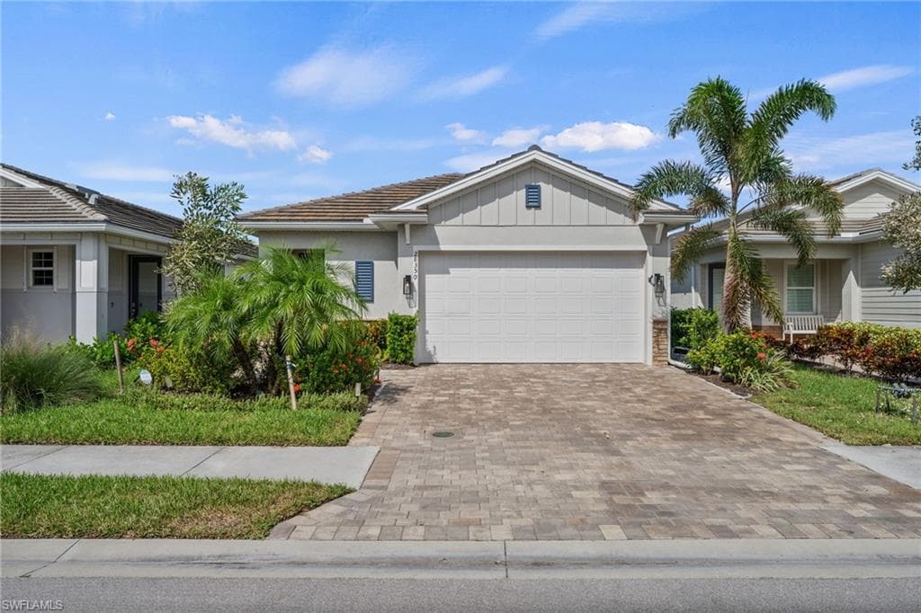 28350 Captiva Shell LOOP BONITA SPRINGS, FL 34135