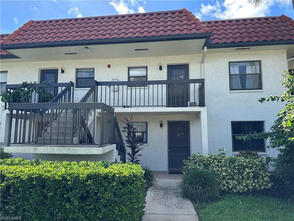 4346 27th CT SW 5-102 NAPLES, FL 34116