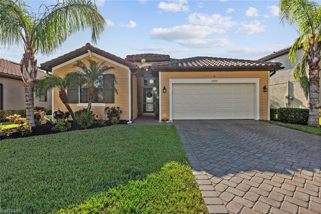 12964 Broomfield LN FORT MYERS, FL 33913