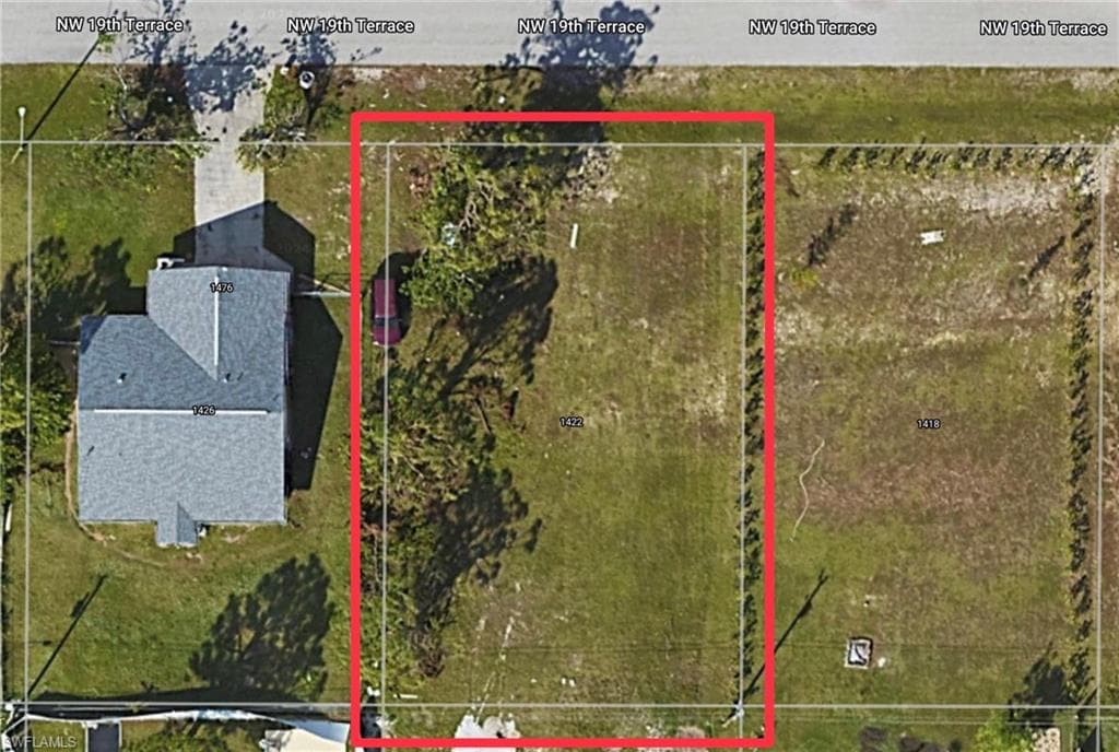 1422 NW 19th TER CAPE CORAL, FL 33993