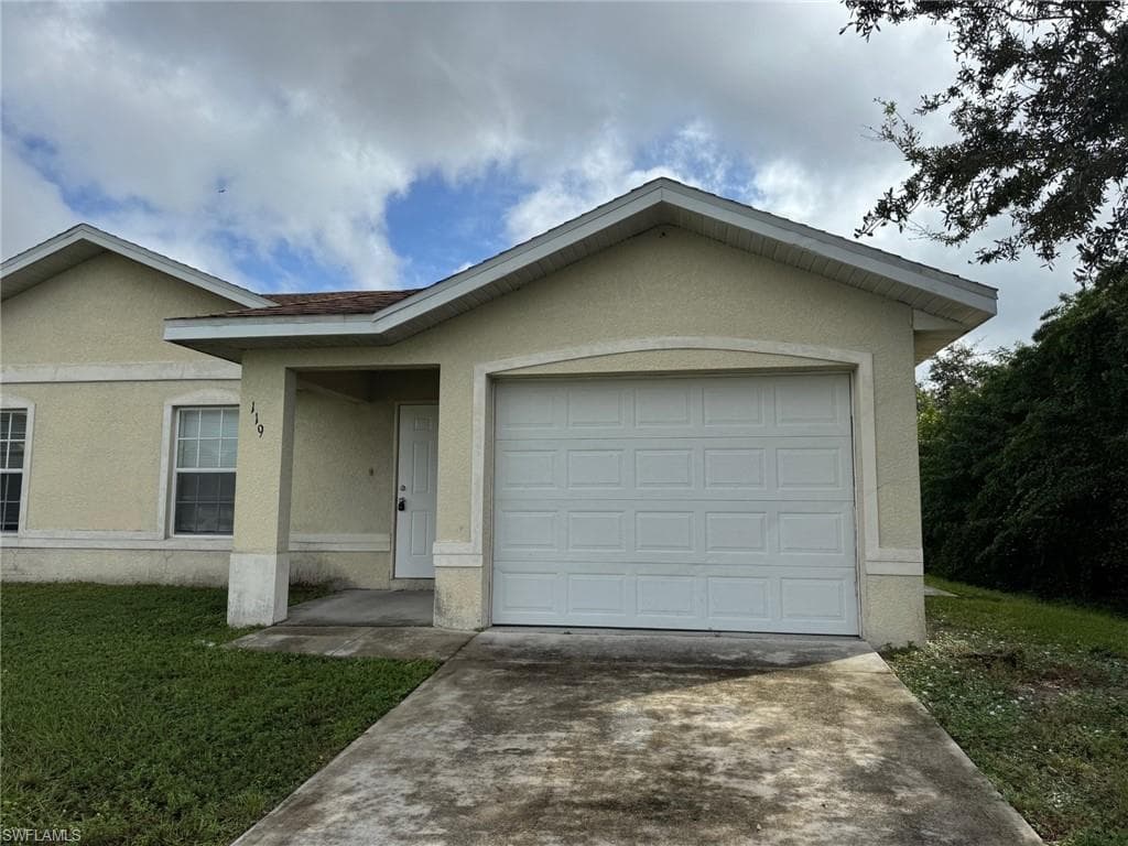 119 Harry AVE S LEHIGH ACRES, FL 33973
