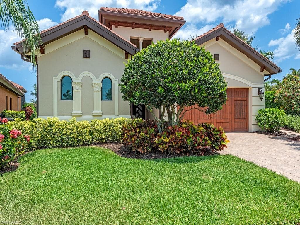 6283 Brunello LN NAPLES, FL 34113