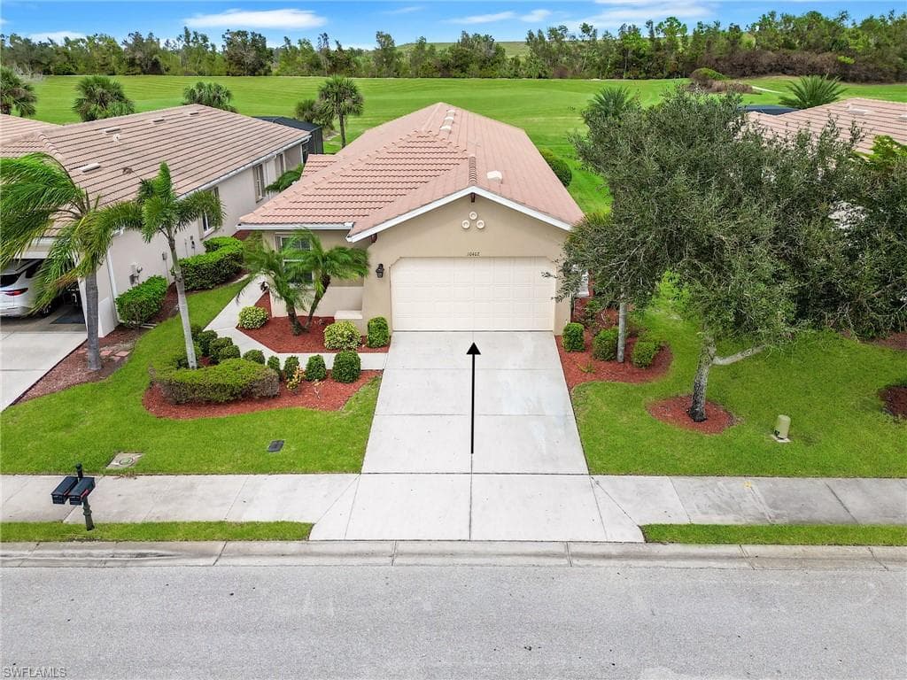 10402 Materita DR FORT MYERS, FL 33913