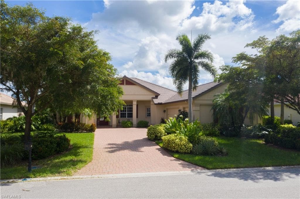 3730 River Point DR FORT MYERS, FL 33905