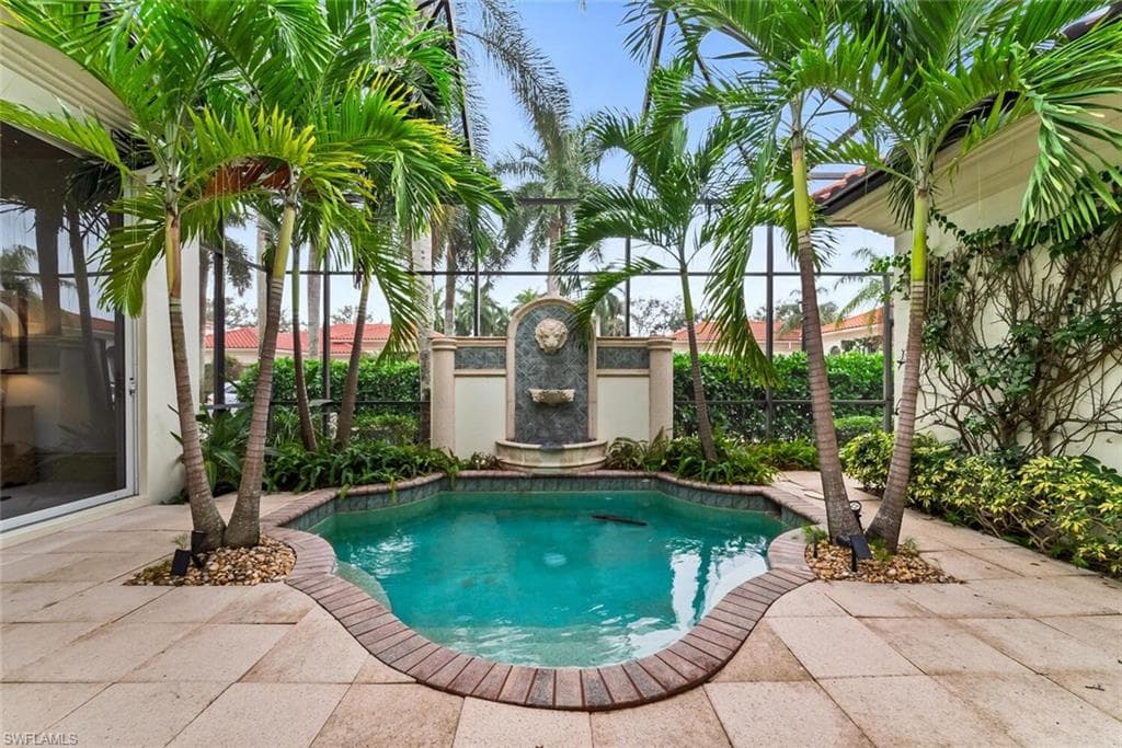 2626 Trillium WAY NAPLES, FL 34105