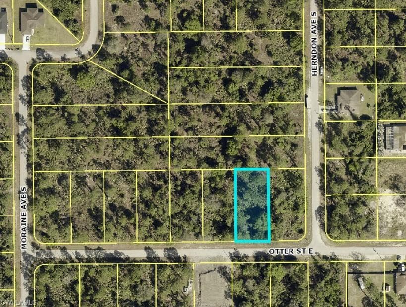 737 Otter ST E LEHIGH ACRES, FL 33974