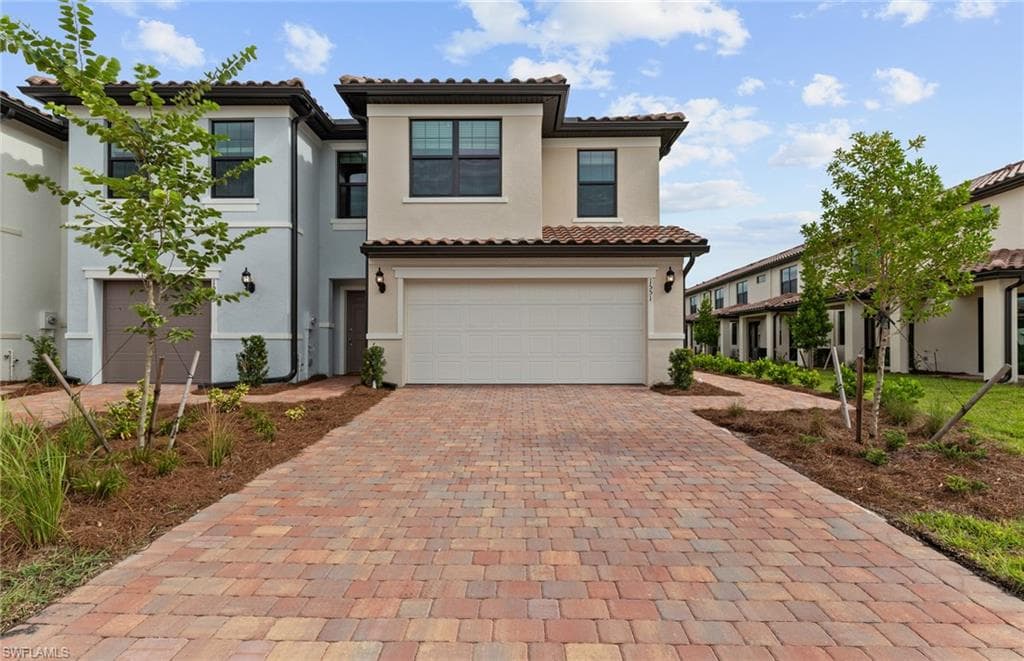 1551 Fells Cove LN CAPE CORAL, FL 33909