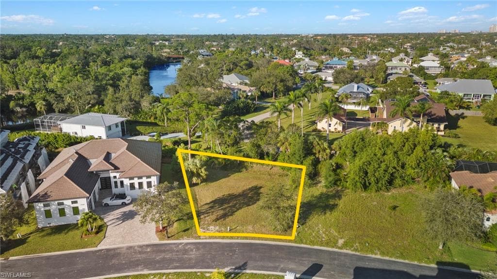 27129 Serrano WAY BONITA SPRINGS, FL 34135