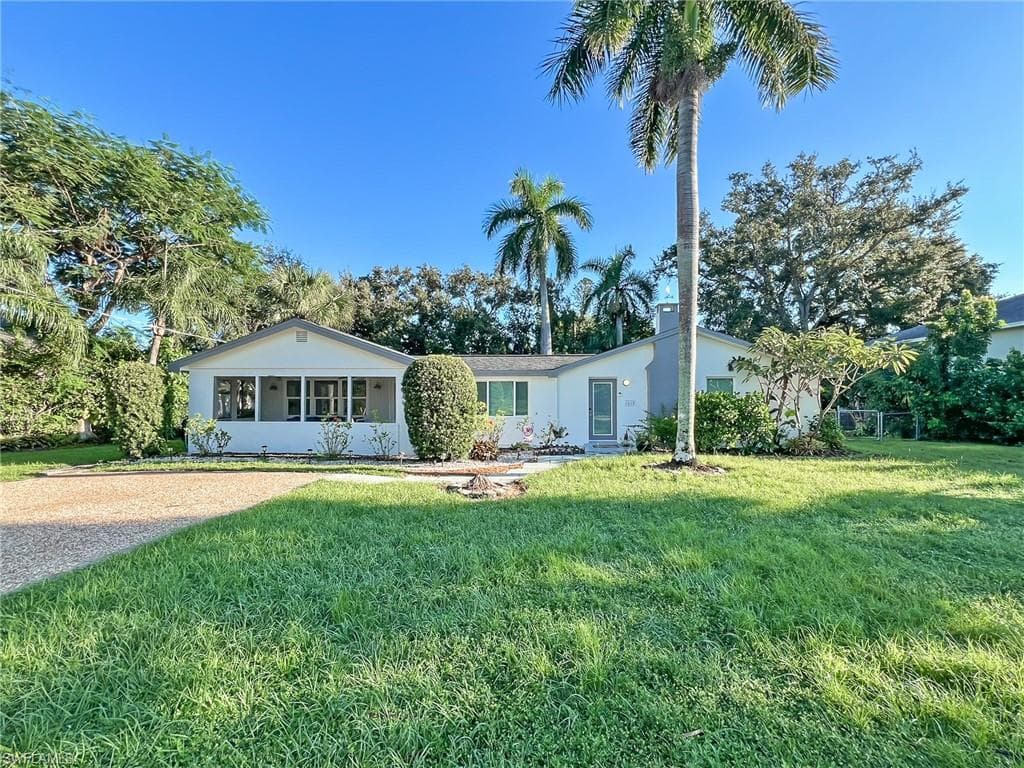 1415 Fountain AVE FORT MYERS, FL 33919