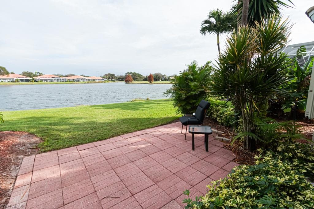 1848 Avian CT NAPLES, FL 34119