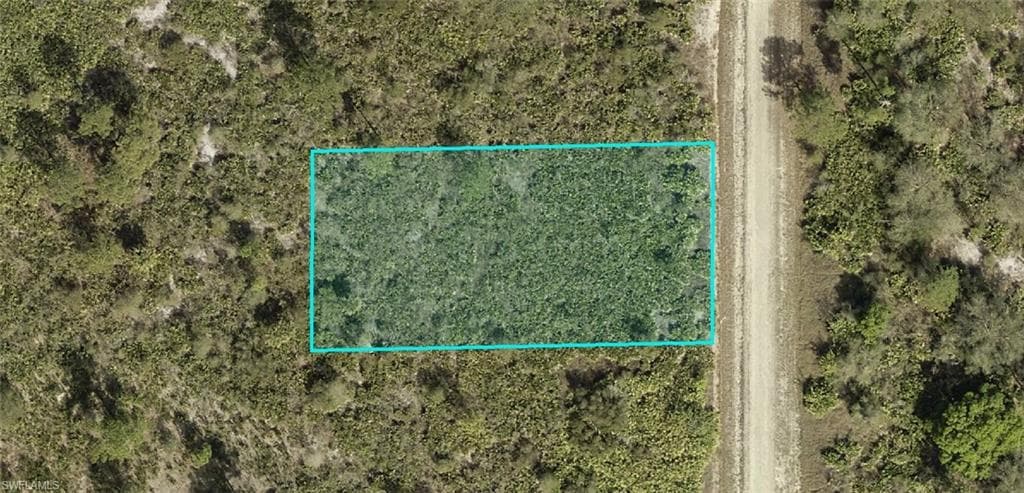 1515 Poinsettia AVE LEHIGH ACRES, FL 33972