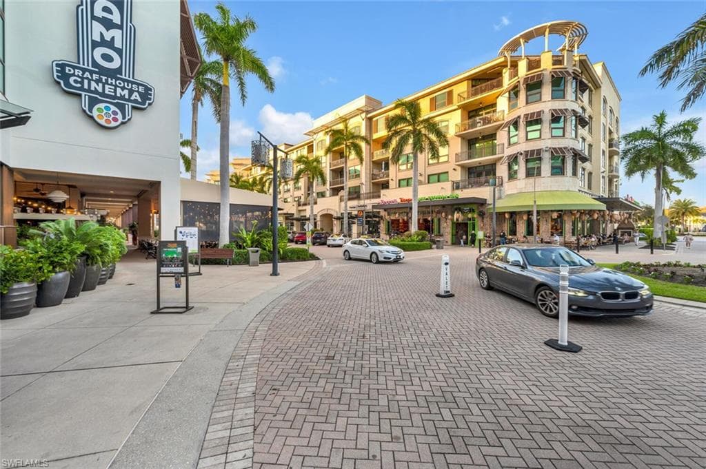 9123 Strada PL 7405 NAPLES, FL 34108