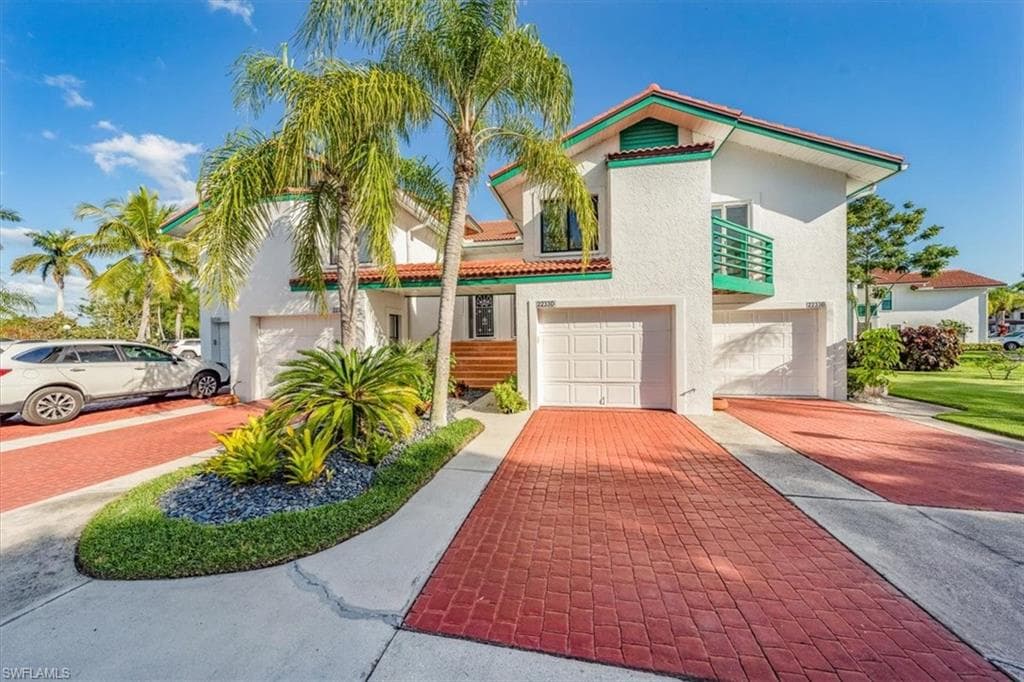 2233 Anchorage LN D NAPLES, FL 34104