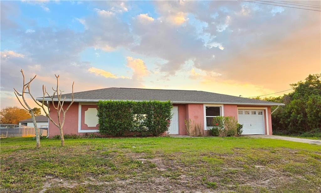 3209 15th ST SW LEHIGH ACRES, FL 33976