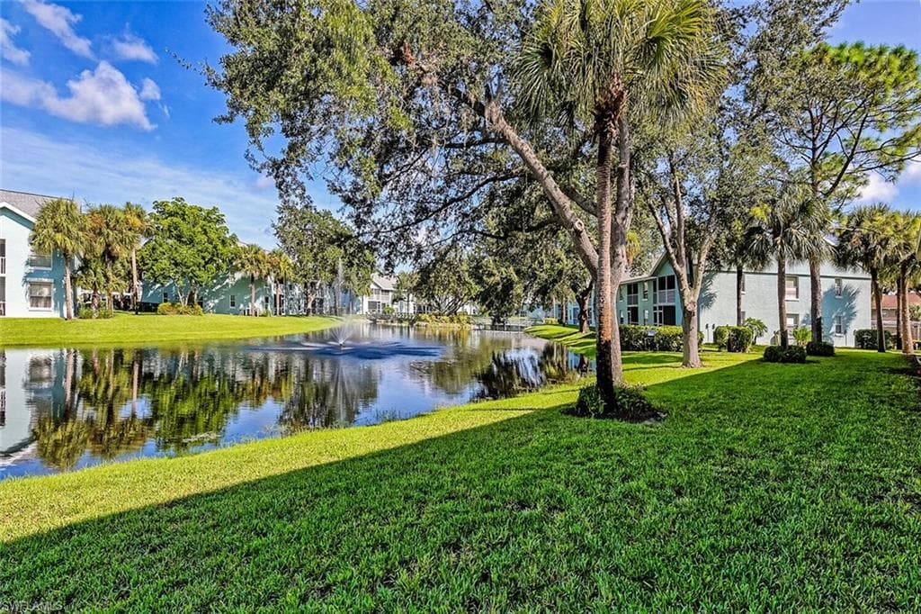 133 Wading Bird CIR 203 NAPLES, FL 34110