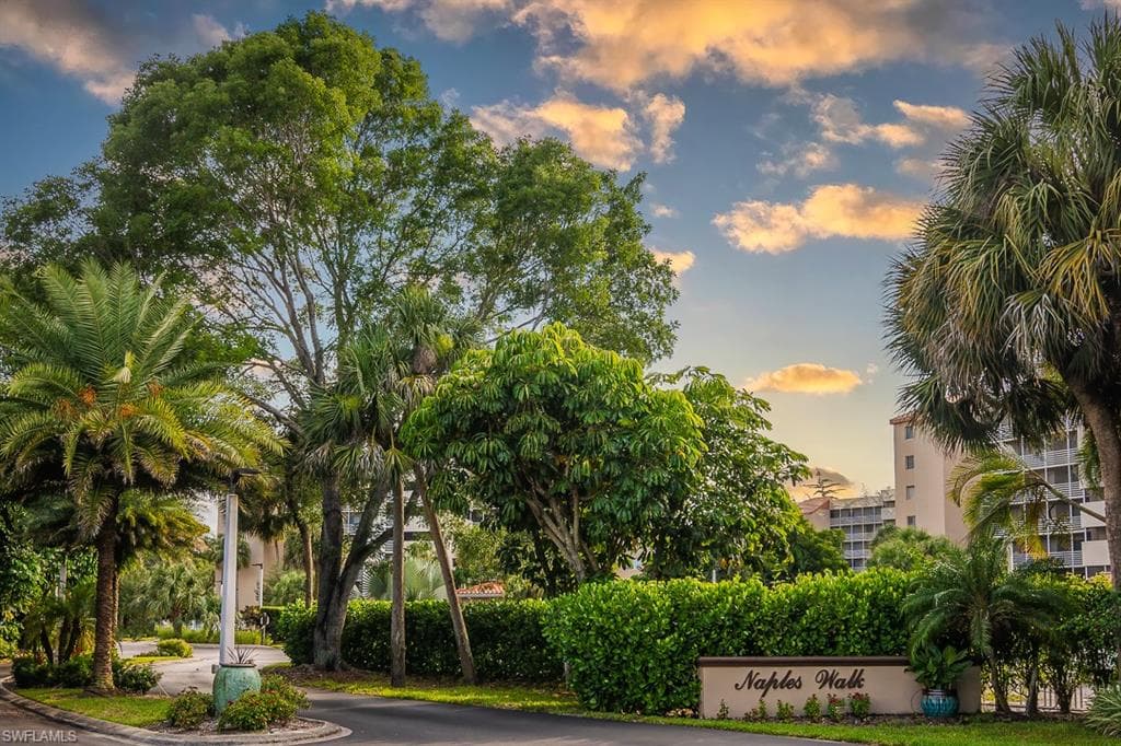 15171 Cedarwood LN 3203 NAPLES, FL 34110