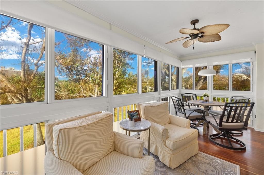 641 Periwinkle WAY B5 SANIBEL, FL 33957