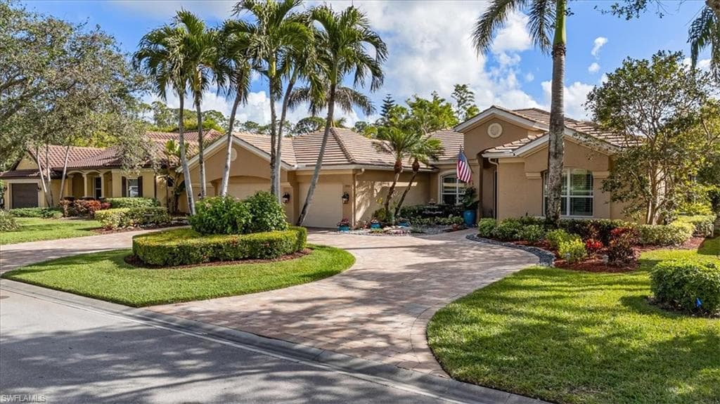 3902 Midshore DR NAPLES, FL 34109